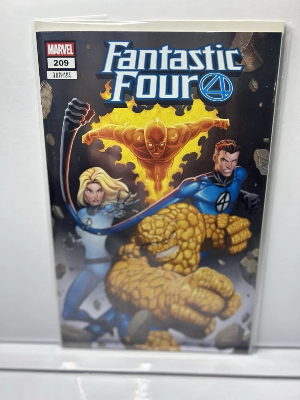 Fantastic Four #209 Marvel Comics Whatnot Virgin Variant LTD 2000 Ron Kim NM